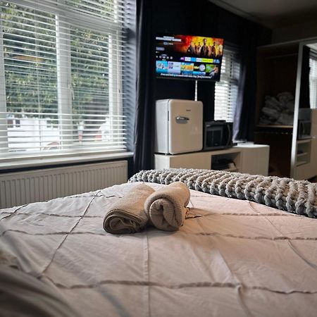 Lux Akinle Residence 노팅엄 외부 사진