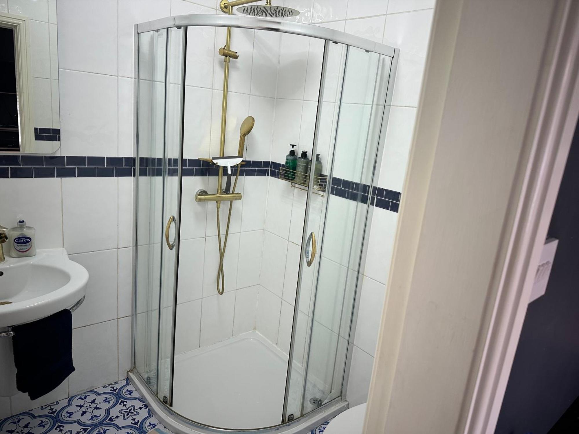 Lux Akinle Residence 노팅엄 외부 사진